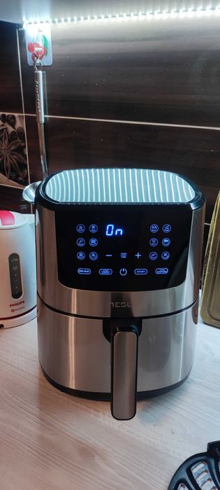 Продам аерогріль Тесла, майже новий