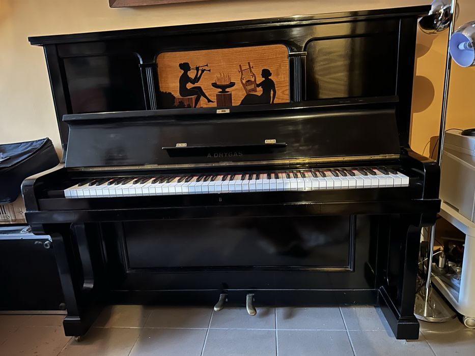 Zabytkowe pianino A. Drygas po renowacji – unikatowy instrument
