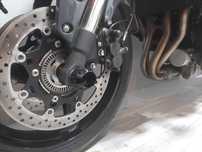 Crash pady przedniej osi Suzuki GSR750