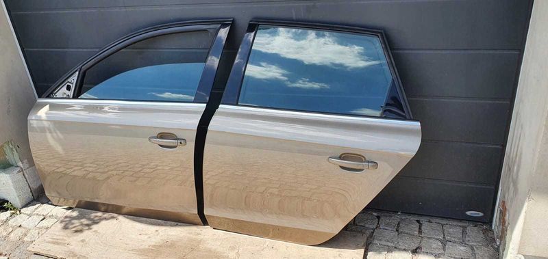 Дверь правая левая Audi A4 B9 рест дорест S-line разборка запчасти
