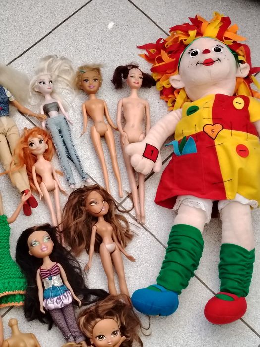 Lote de bonecas de coleção
