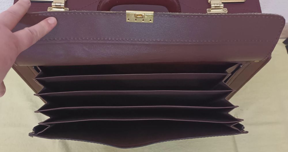 Mala/pasta piloto/médico/advogado Amiet, em pele genuína