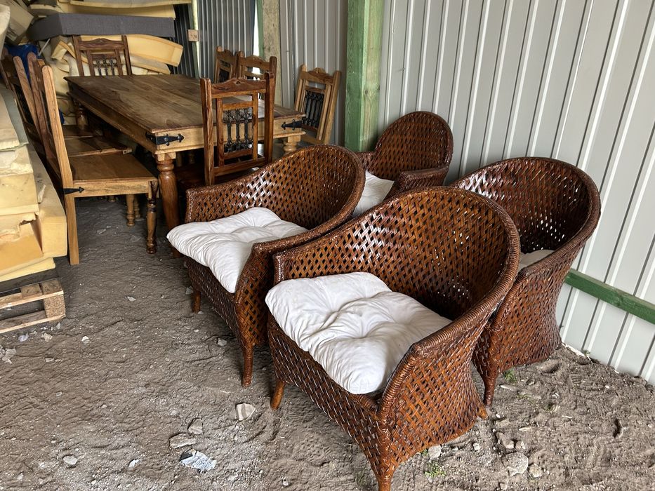 Zestaw komplet debowy z krzywymi nogami