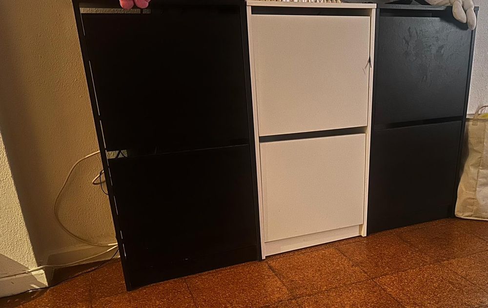 Sapateiras IKEA castanhas duas