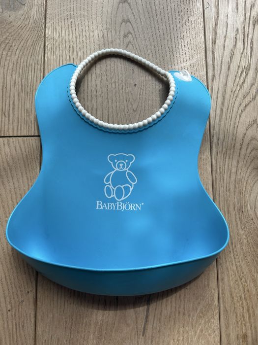 BabyBjorn śliniaczek niebieski