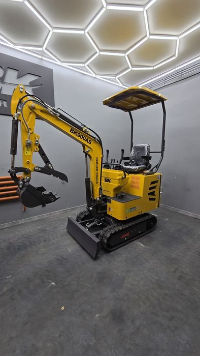 Nowa tania minikoparka BK900AS do firmy gospodarstwa Gwarancja Serwis