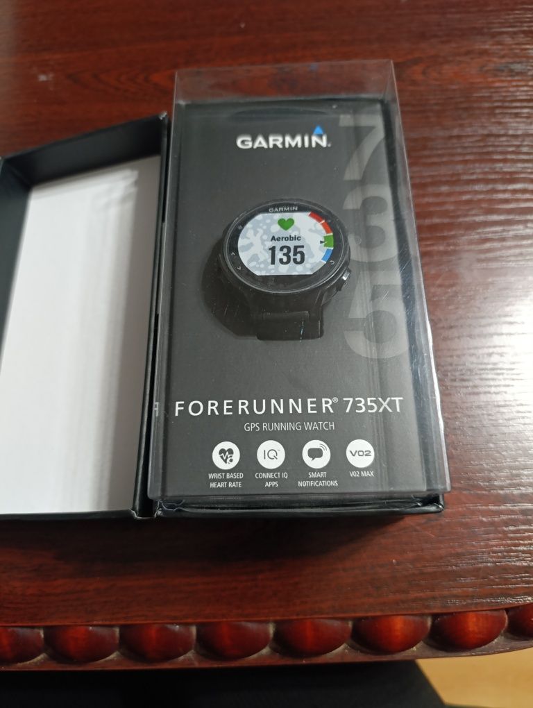 Garmin Forerunner 735XT