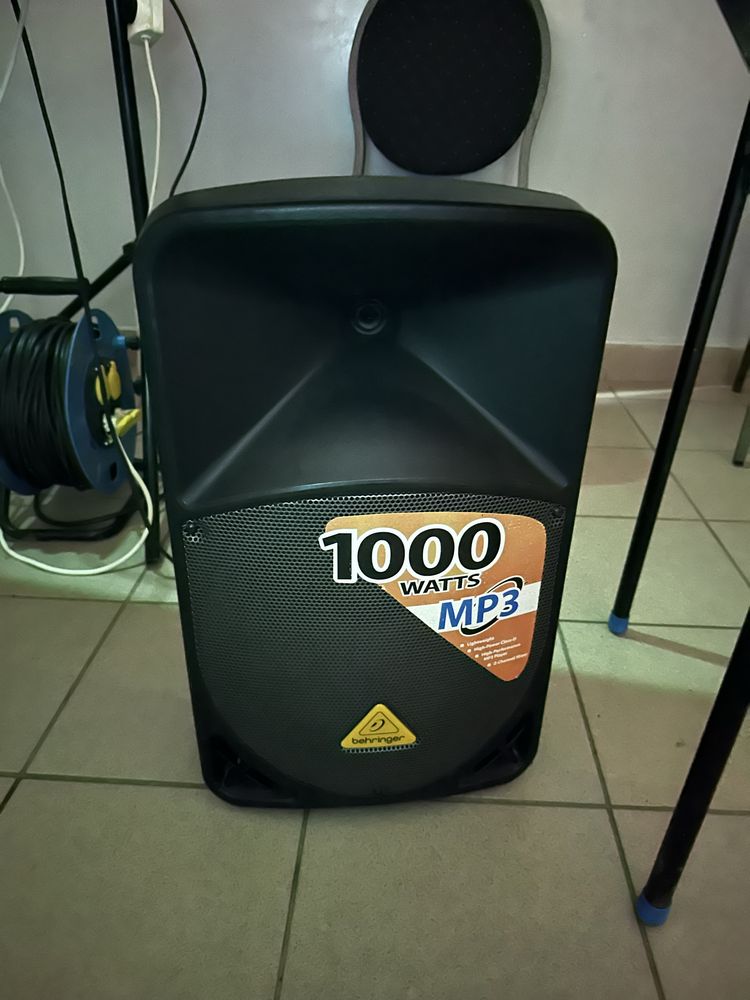 Wynajmę sprzęt światła głośnik 1000w impreza okolicznościowa poprawiny