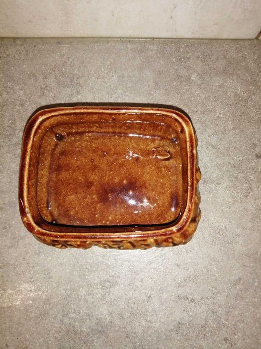 mały ceramiczny pojemniczek, cukiernica