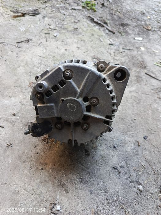 Генератор Nissan 231­00A­U420