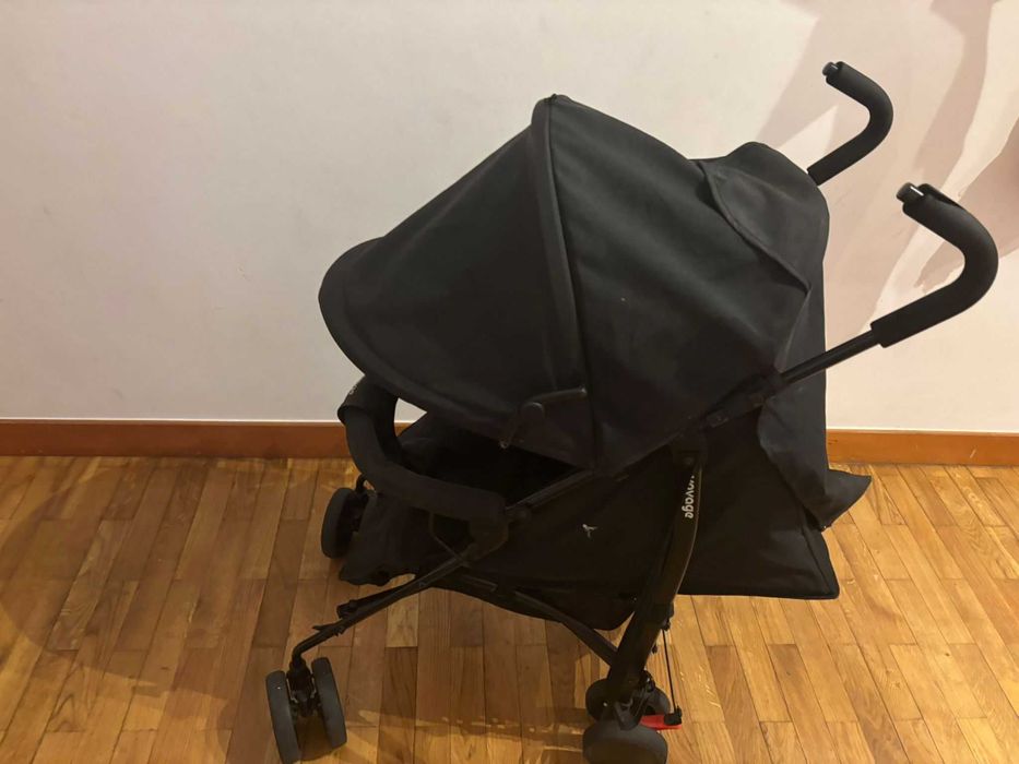 Carrinho de Bebé
