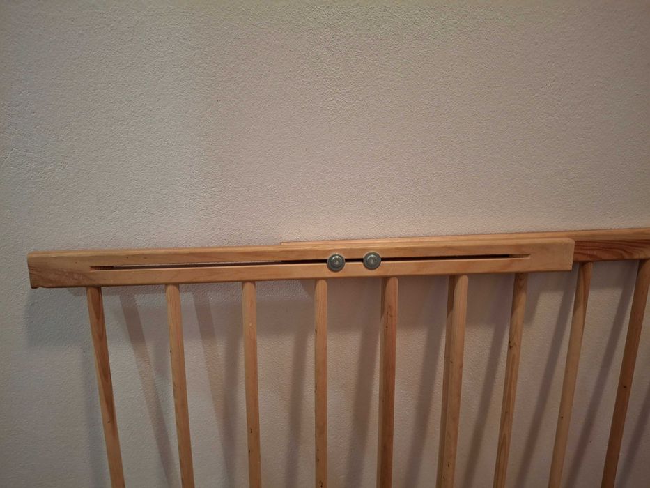 Barierka/bramka zabezpieczająca regulowana szerokość (75cm-120cm)