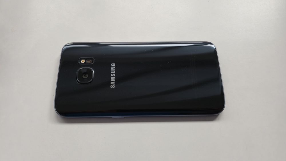 Samsung Galaxy S7 + gogle Gear VR Oculus