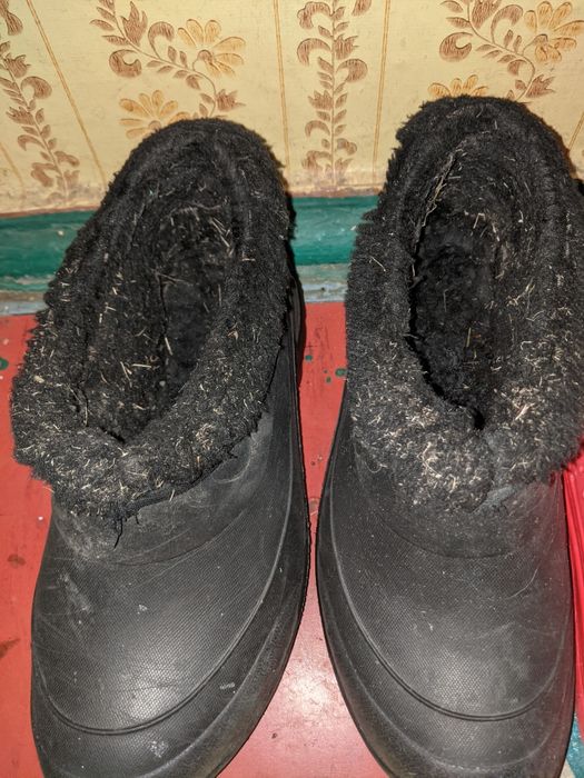 Ботинки на меху резиновые