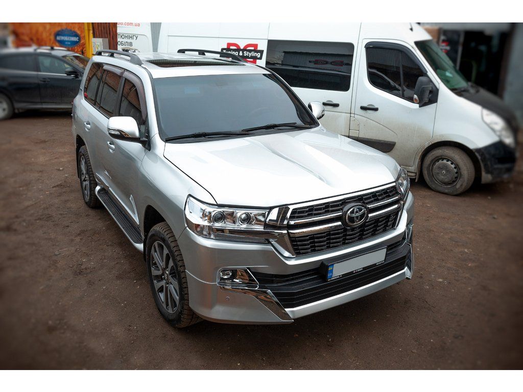 Toyota Land Cruiser 200 Комплект обвісів 2016+ Executive 2021 Чорний