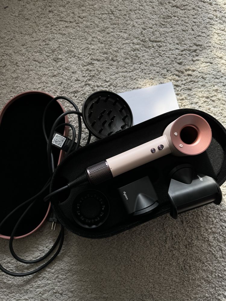 Фен Dyson Supersonic Ceramic Pink
