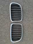 Atrapa gril komplet Bmw X1 E84 L+P