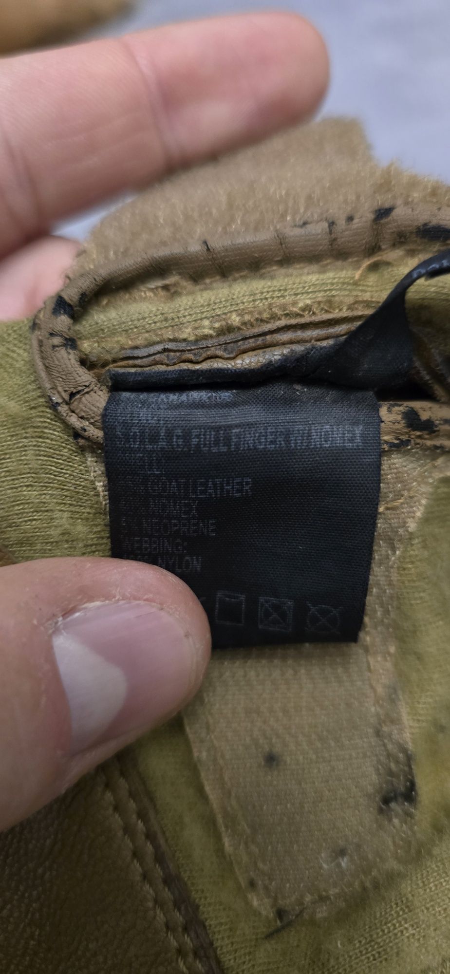 Rękawice BlackHawk HellStorm SOLAG Full Finger w Nomex MD Coyote Tan