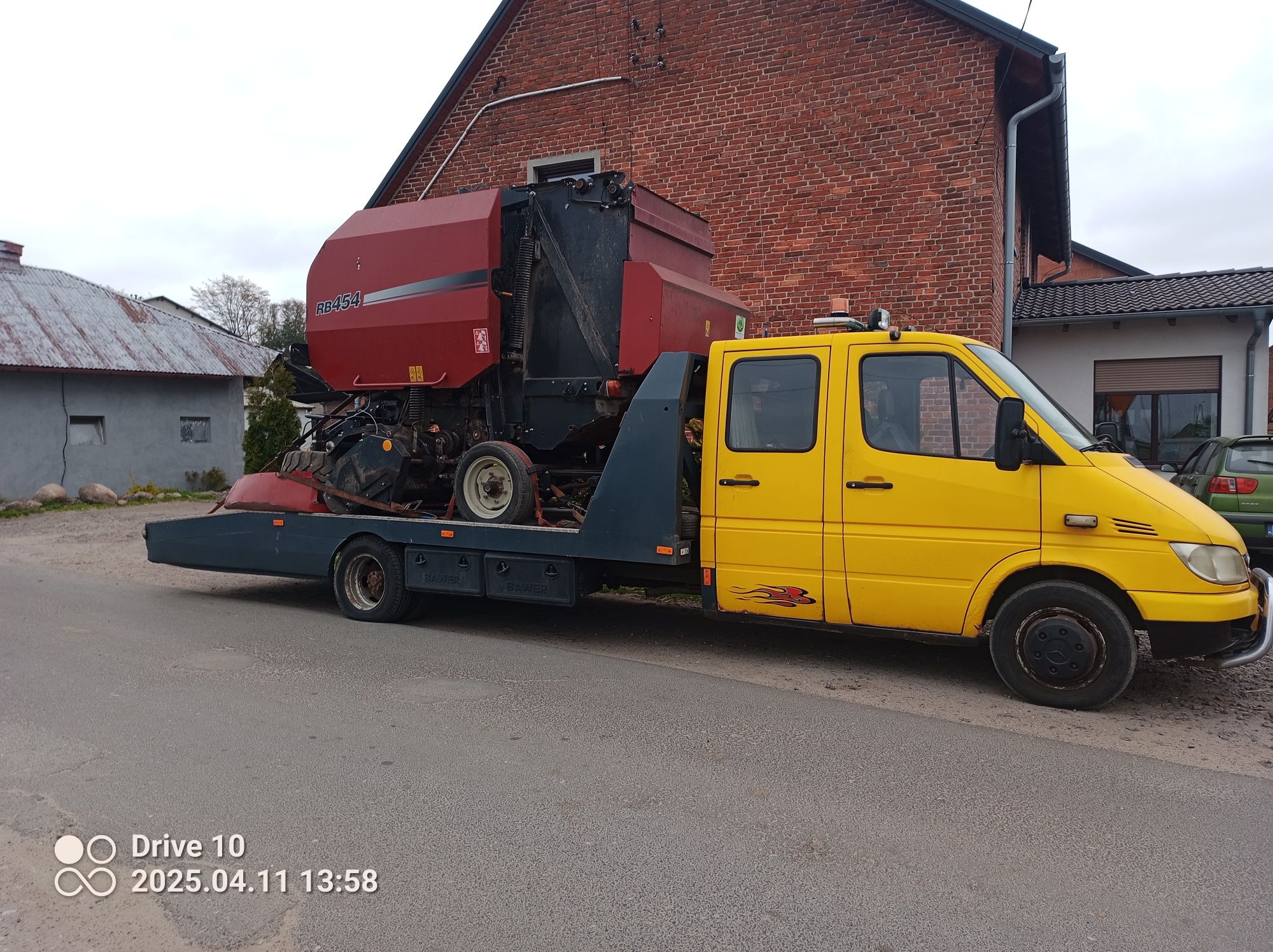 laweta pomoc drogowa holowanie ładowności 3 tony autostrada A1