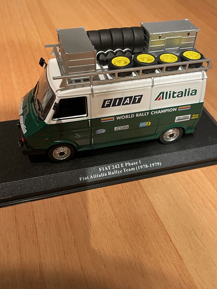 FIAT 242 E Phase 1 miniatura rali colecionável