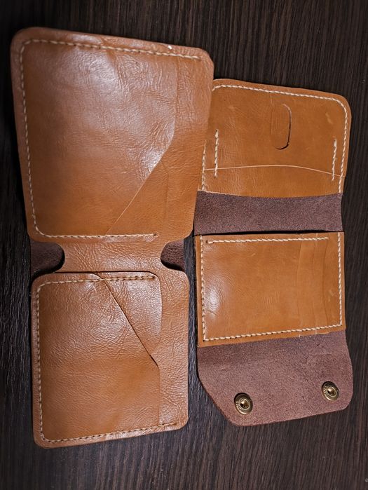 Кожаные кошельки ручной работы.