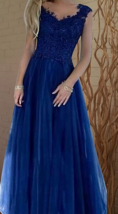 Sukienka PRETTY Women model PW05