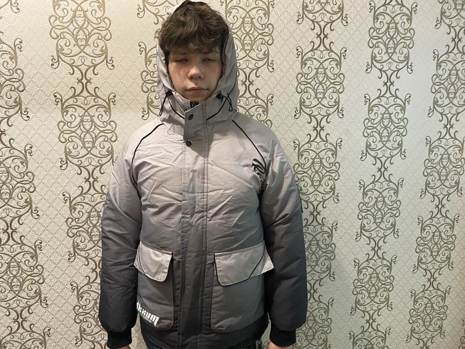 Зимова куртка б/у на хлопчика