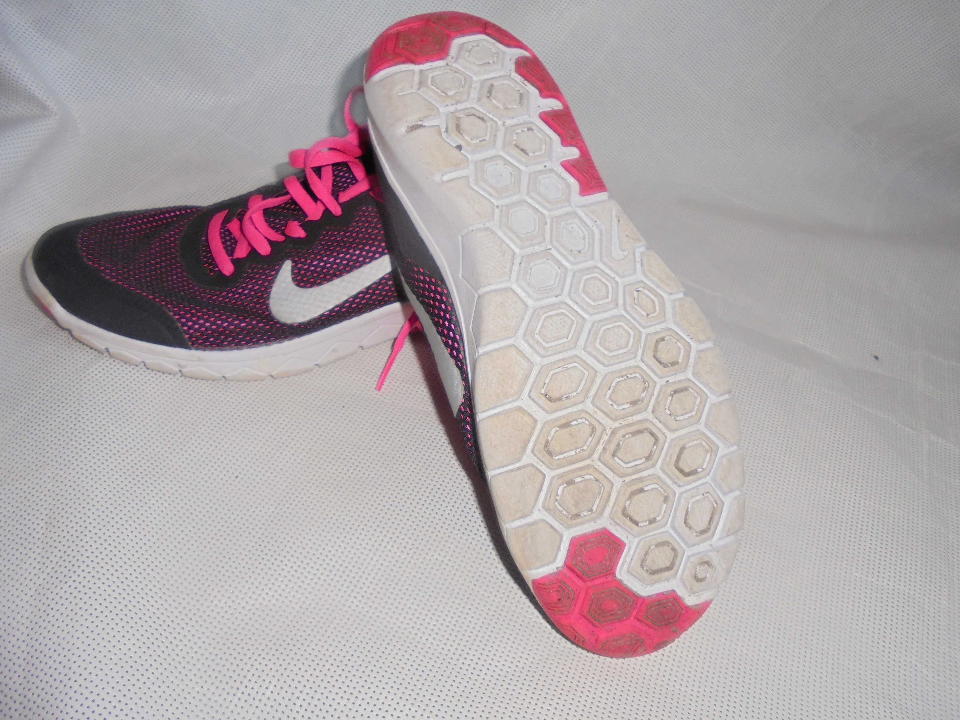 Buty Nike Flex Exprience Rn 4 nr 38,5