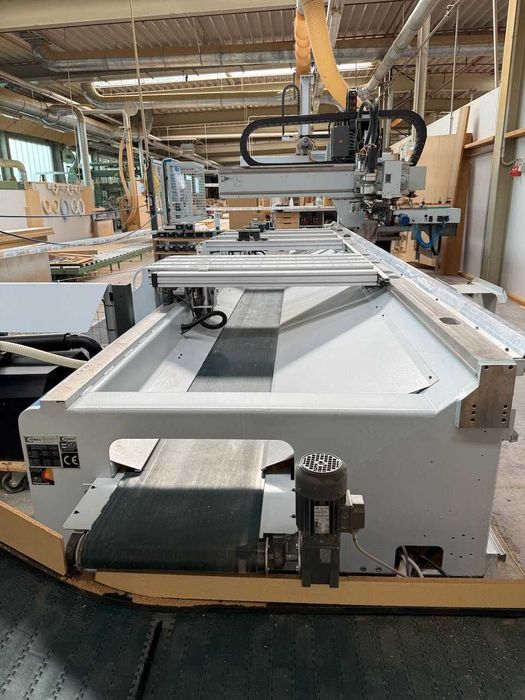 CNC Homag BAZ 322/40/K z okleinowaniem