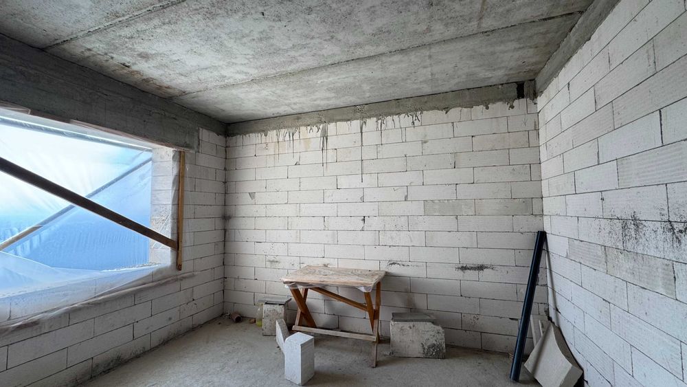 ХОЗЯЙСКИЙ дом! Червоный Хутор! Есть коммуникации! Поможем с ремонтом