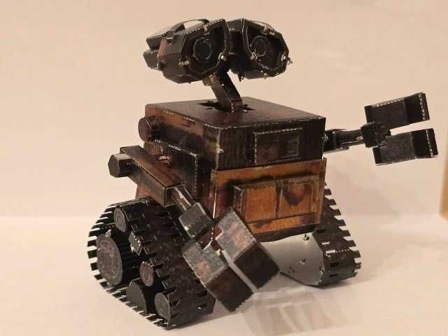 Metalowe Puzzle 3D - Model: Robot WALL-E