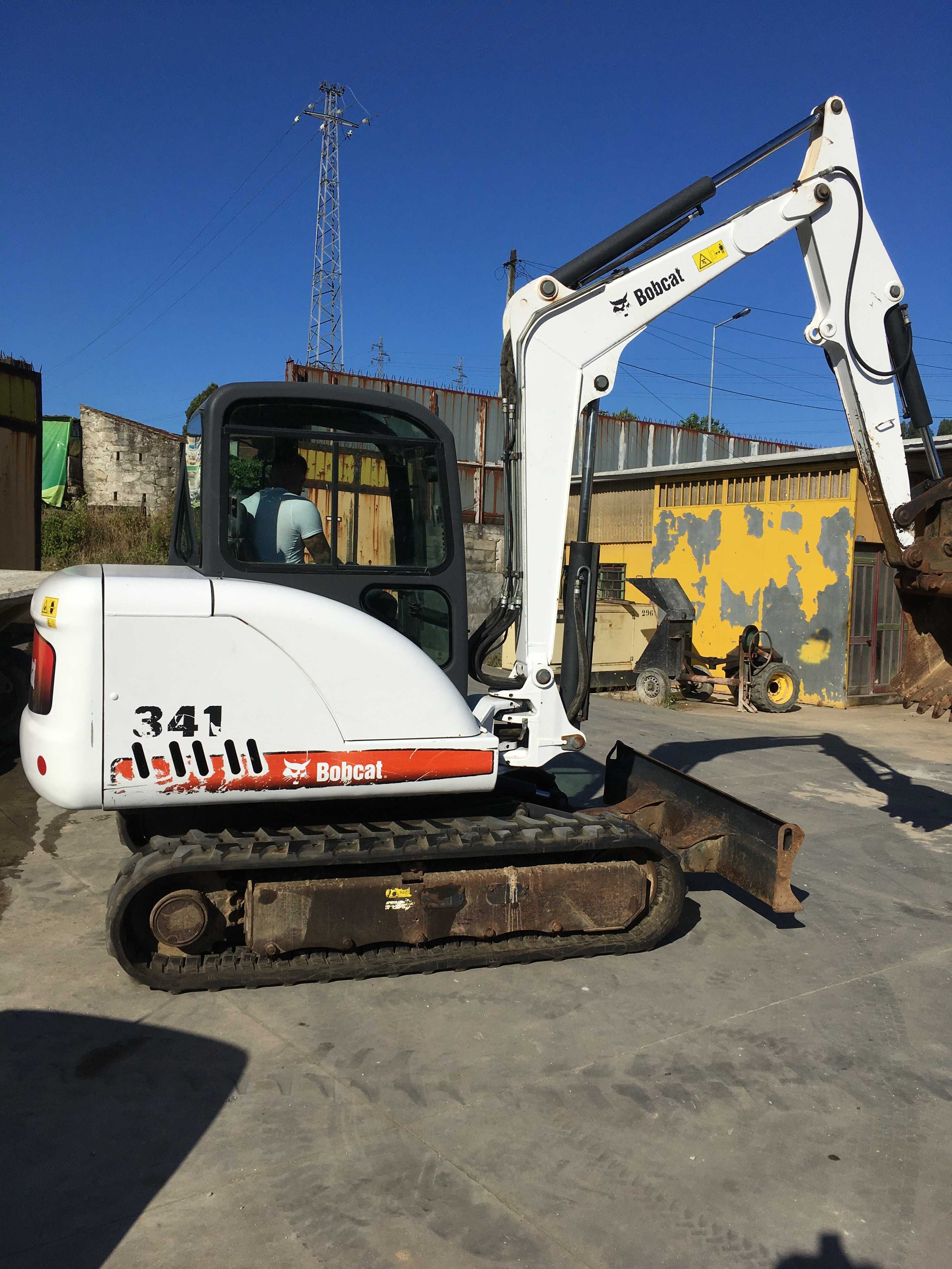 Mini giratoria - escavadora Bobcat 341