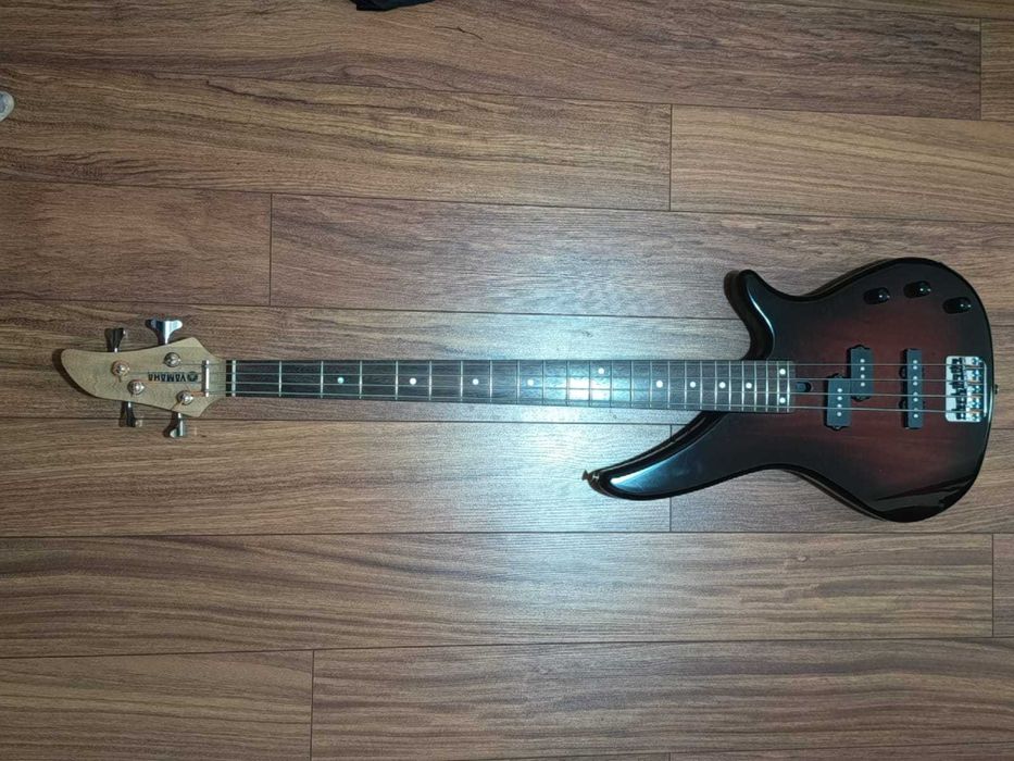 Baixo Yamaha RBX170
