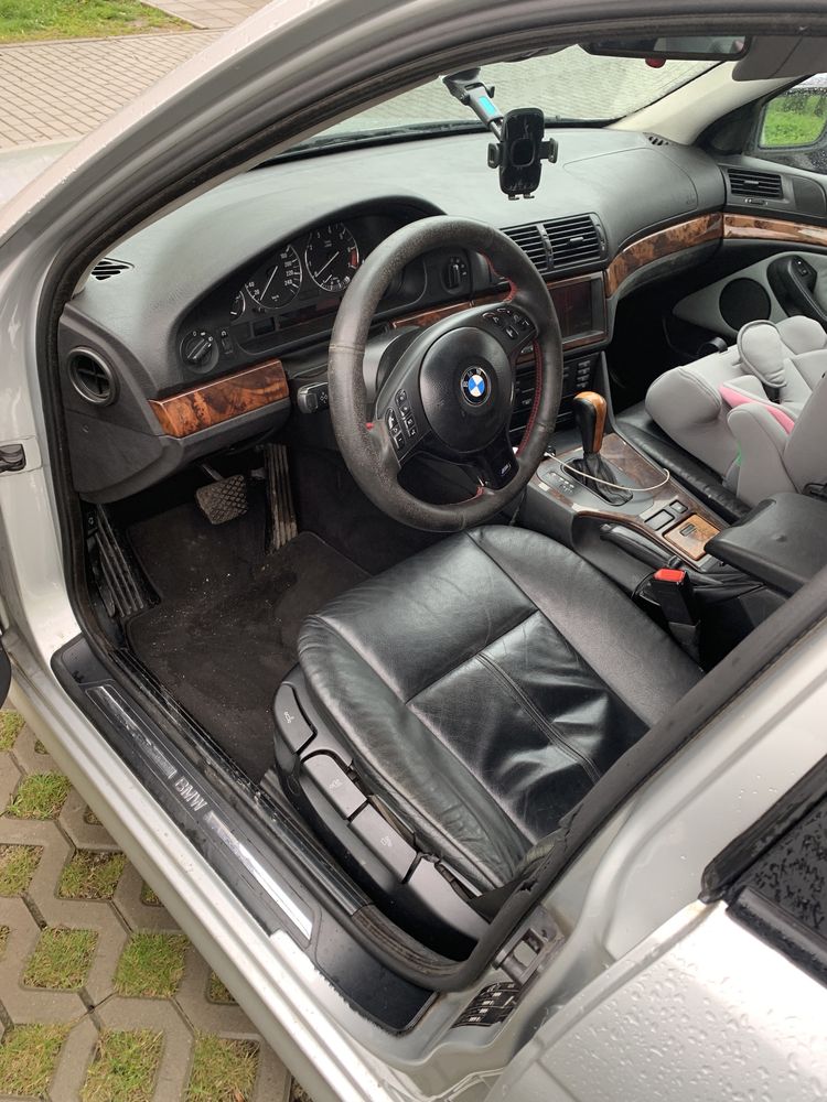 Bmw e39 touring b+g 2,5i 170km