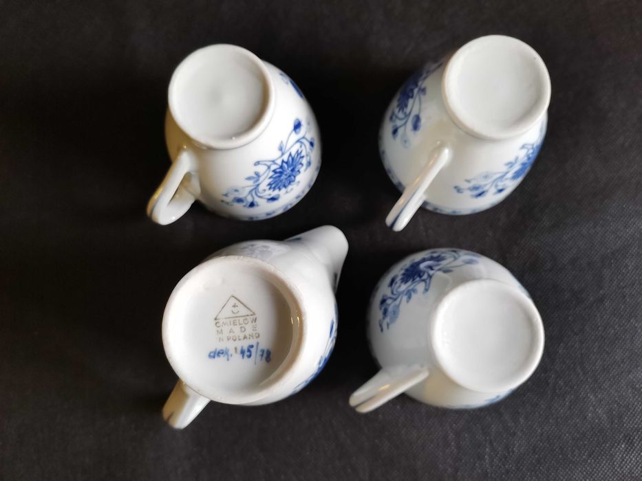 Stare, filiżanki i mlecznik serwis Feston porcelana Ćmielów W. Potacki