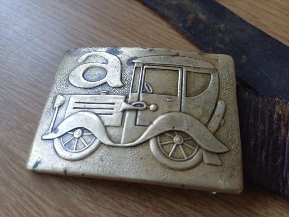 Ремень кож. с бляхой старый