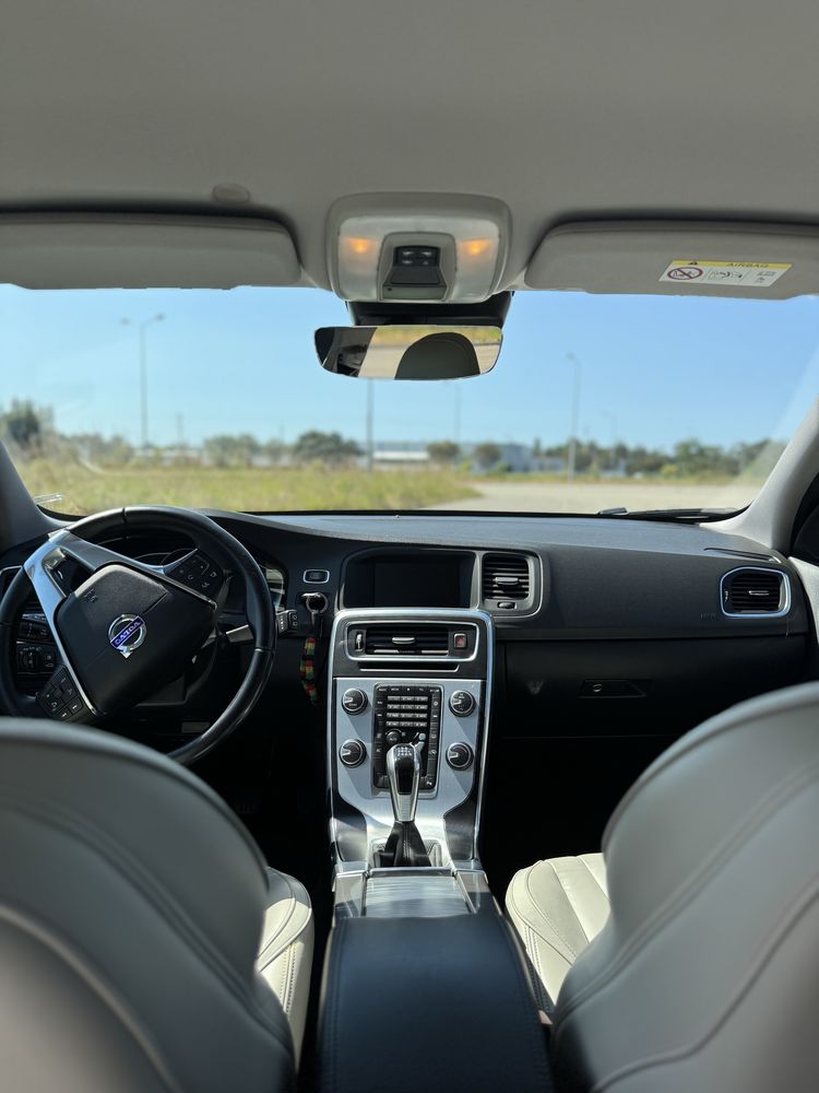 Volvo v60 Ocean Race 2.0