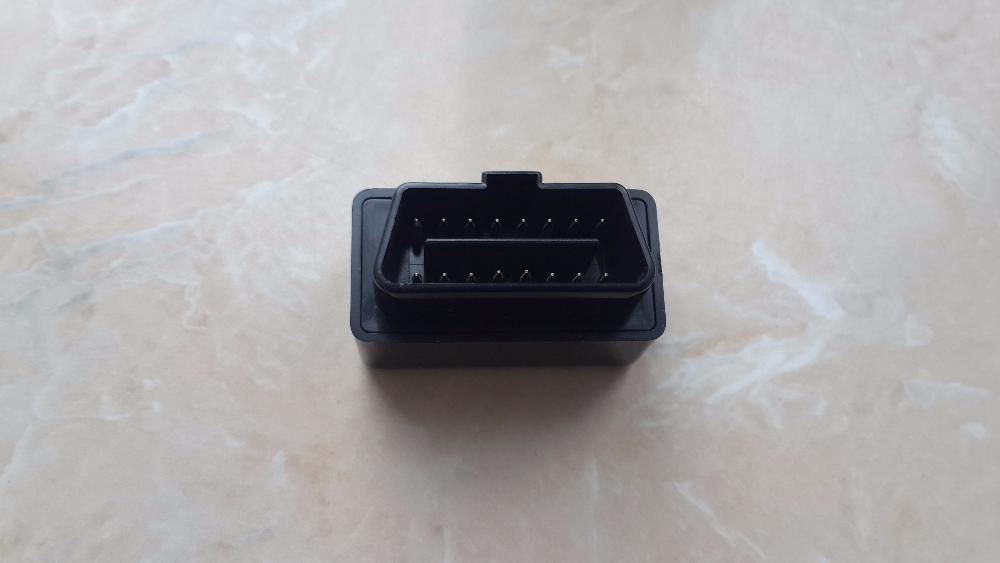 Диагностический авто сканер OBD 2 ELM327 Wi-Fi mini