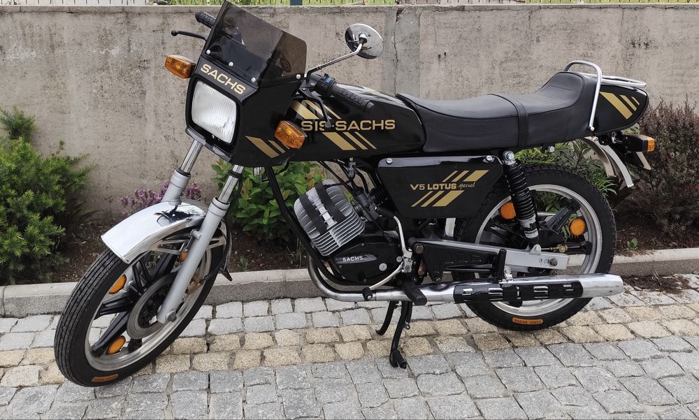 Vendo mota sis sachs lotus 50cc bom estado