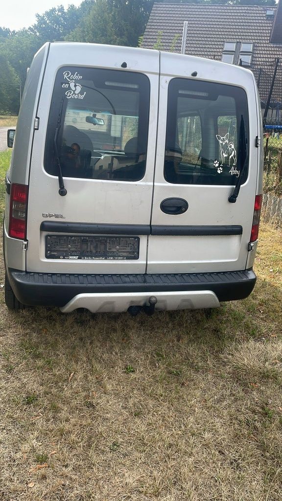 Opel combo Trump 2009 automat,klima.