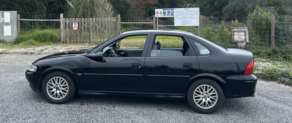 Opel vectra B 1.6i 16V