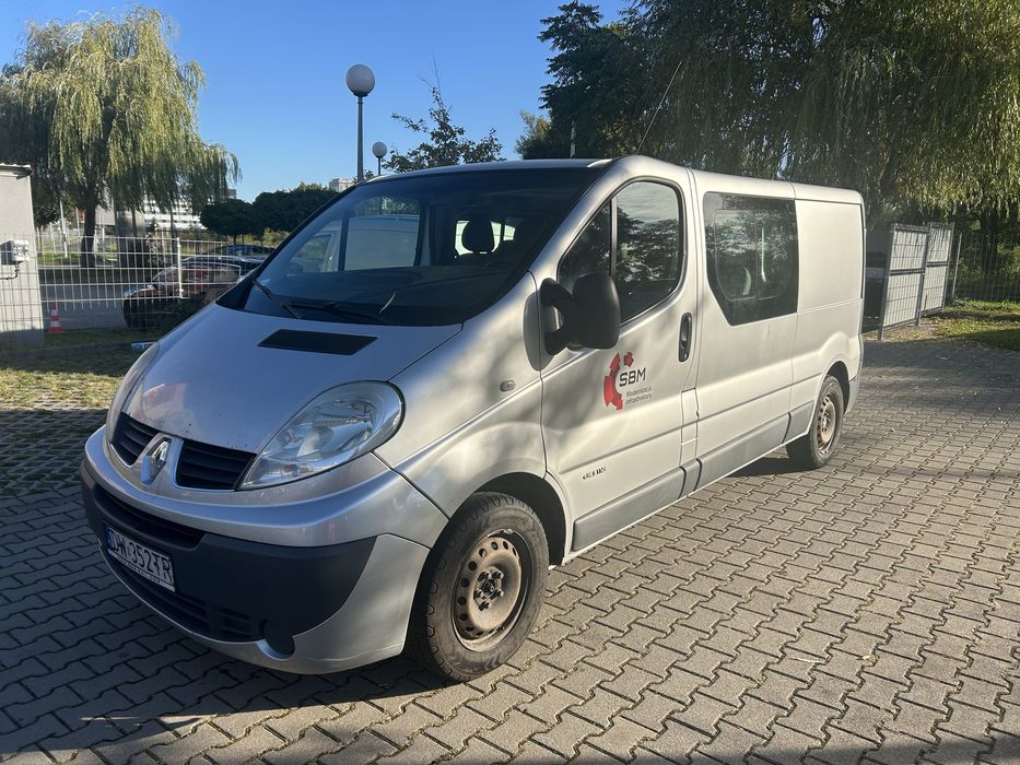 Renault Trafic 2.0 dci long