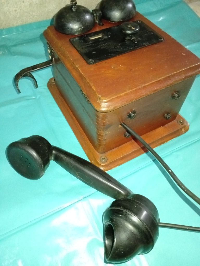 Telefone de Extensão em madeira e Bakelit