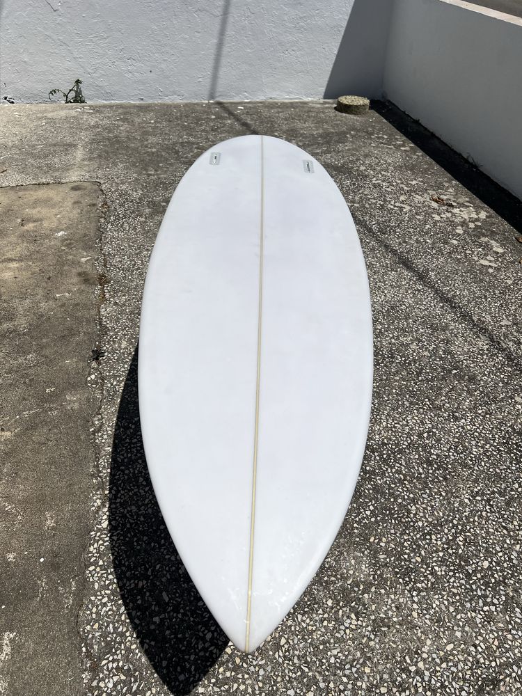 Prancha surf Mid-Twin 6.4 45lts