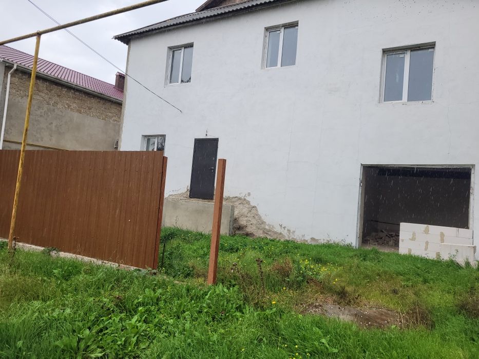 Продам большой новый дом в В.Дальнике за небольшие деньги!