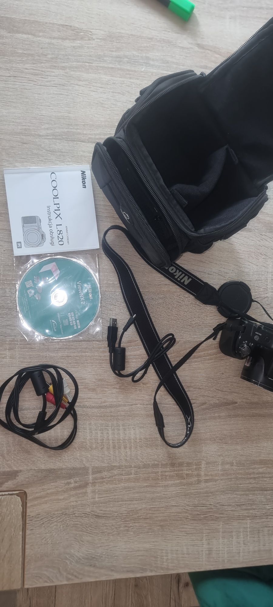 Aparat Nikon coolpix L820