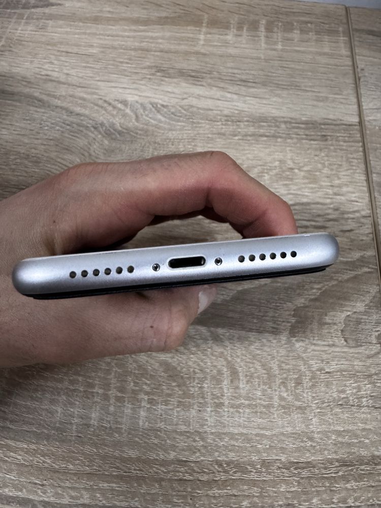 Iphone XR 64 gb