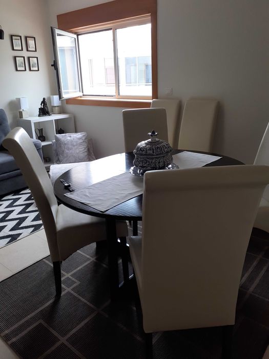 Arrenda-se Apartamento Mobilado junto ao Casino