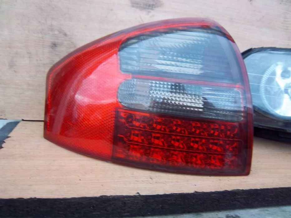 lampa tuł lewa audi a6 b5