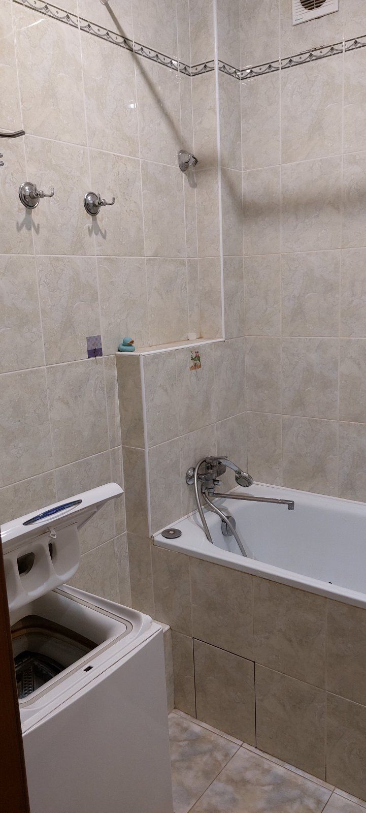 Продам 3-х кімнатну квартиру